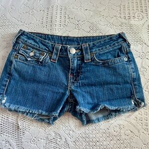 ICONIC FESTIVAL STYLE! True Religion Joey Big T Cut-Offs  Denim Shorts 27 🌿